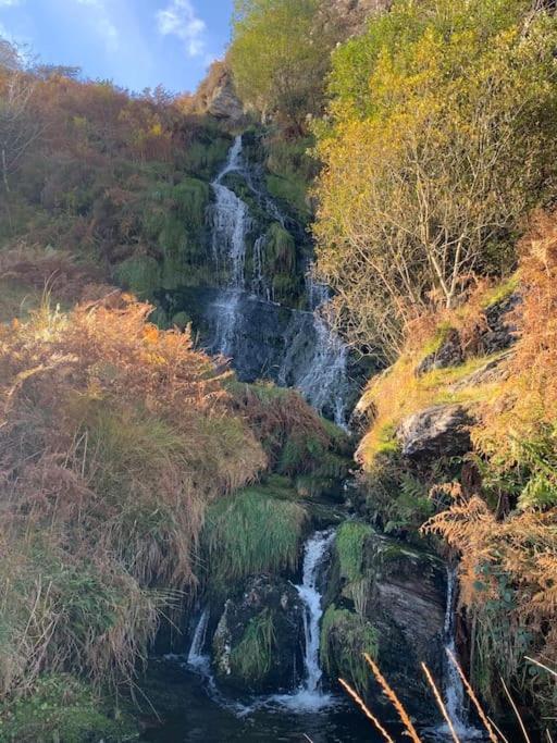 Yr Hen Siop - 4 Bed Welsh Cottage In Snowdonia Penmachno Екстериор снимка