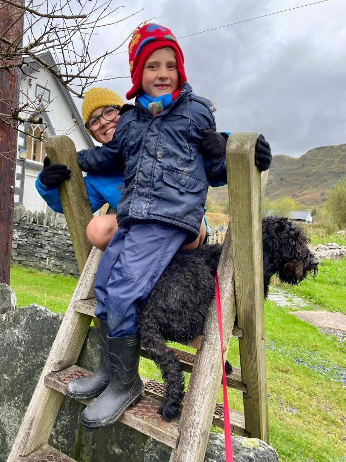 Yr Hen Siop - 4 Bed Welsh Cottage In Snowdonia Penmachno Екстериор снимка